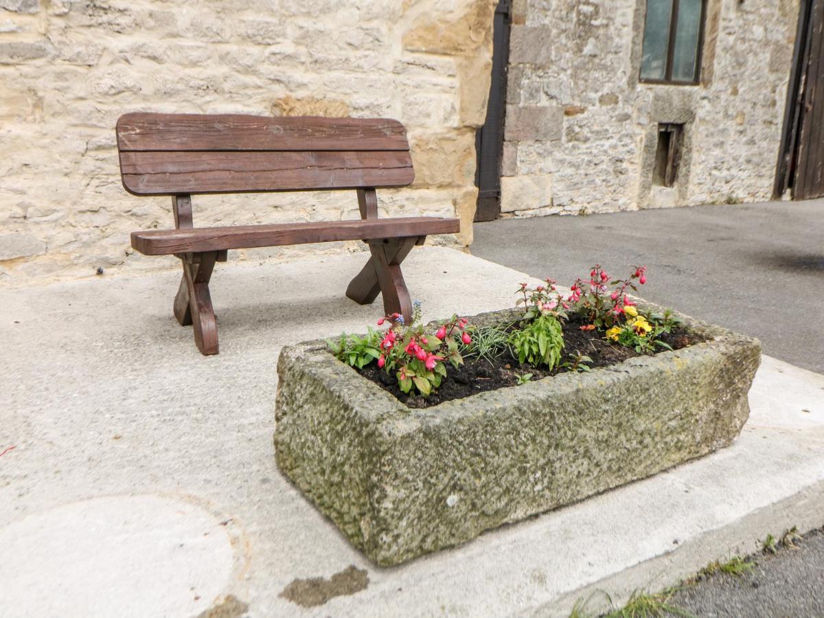 Lathkill Barn * Bakewell